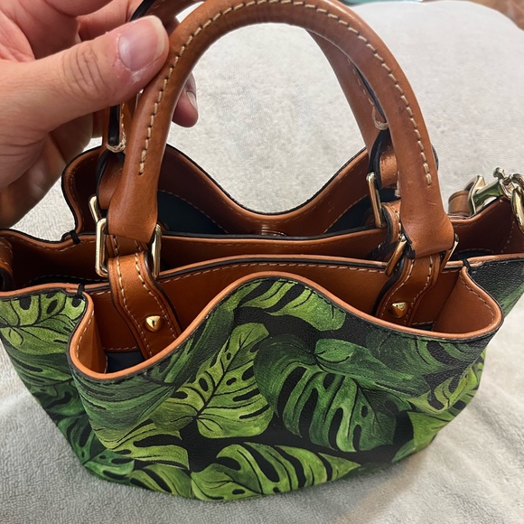 Dooney Barlow Monstera - Picture 12 of 14